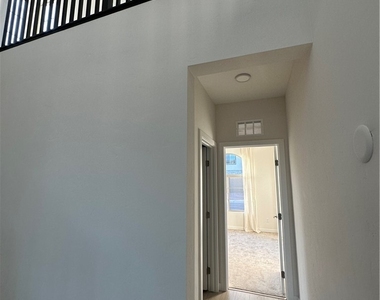 1125 Chestnut Sparrow Avenue - Photo Thumbnail 4