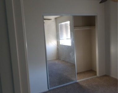 1432 Evening Song Avenue - Photo Thumbnail 4