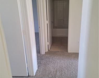 1432 Evening Song Avenue - Photo Thumbnail 17