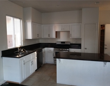 1432 Evening Song Avenue - Photo Thumbnail 1