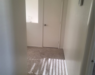 1432 Evening Song Avenue - Photo Thumbnail 34