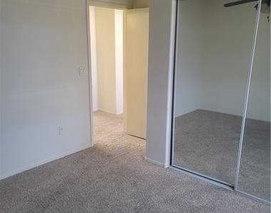 1432 Evening Song Avenue - Photo Thumbnail 30