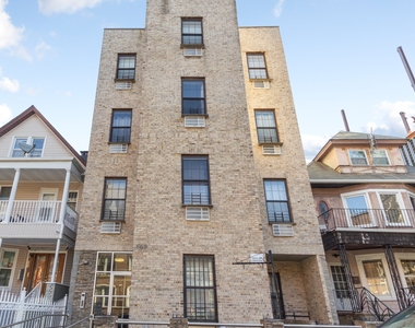 669 East 21st Street - Photo Thumbnail 11
