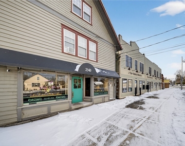 2340 Court St - Photo Thumbnail 26