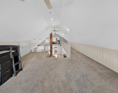 2340 Court St - Photo Thumbnail 21