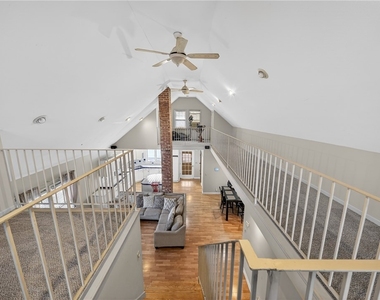 2340 Court St - Photo Thumbnail 22