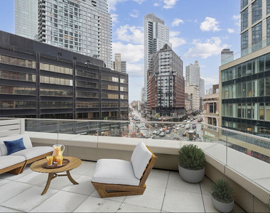Fulton Street - Photo Thumbnail 2