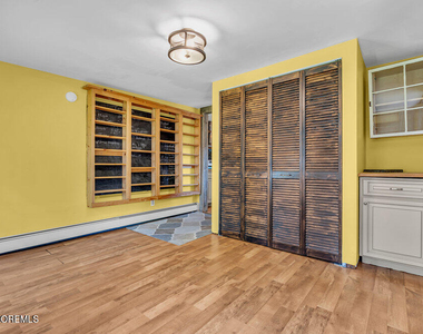 105 Longfellow Avenue - Photo Thumbnail 15