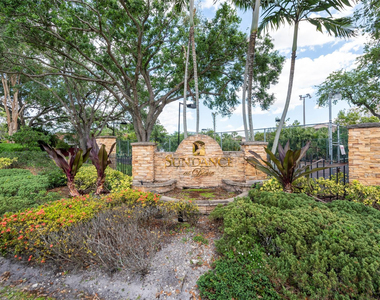 2926 S University Drive - Photo Thumbnail 1