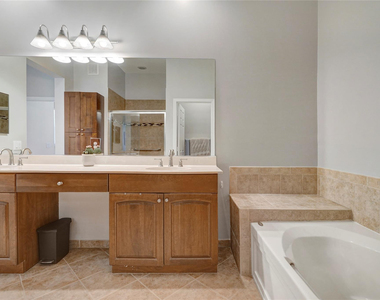 5715 Nw 119th Terrace - Photo Thumbnail 24