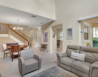 5715 Nw 119th Terrace - Photo Thumbnail 7