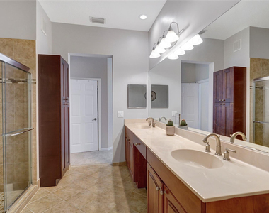 5715 Nw 119th Terrace - Photo Thumbnail 25