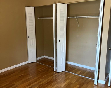8244 Nw 9th Court - Photo Thumbnail 7