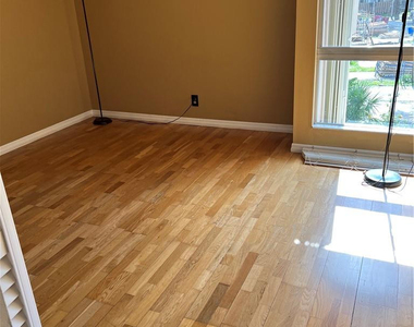 8244 Nw 9th Court - Photo Thumbnail 8