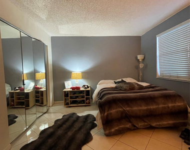 16141 Blatt Boulevard - Photo Thumbnail 26