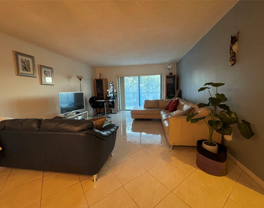 16141 Blatt Boulevard - Photo Thumbnail 18