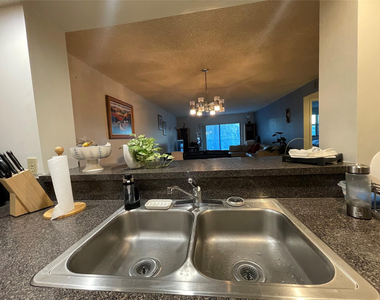 16141 Blatt Boulevard - Photo Thumbnail 12