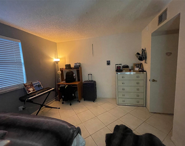 16141 Blatt Boulevard - Photo Thumbnail 28