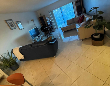 16141 Blatt Boulevard - Photo Thumbnail 15
