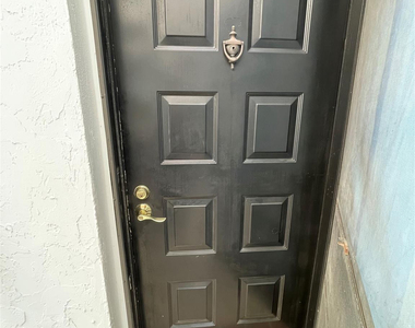 16141 Blatt Boulevard - Photo Thumbnail 6