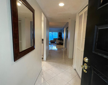 16141 Blatt Boulevard - Photo Thumbnail 7
