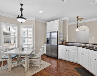 5801 Hillcrest Avenue - Photo Thumbnail 3