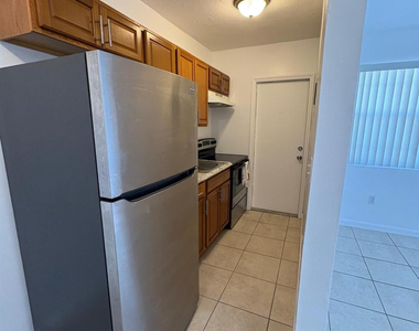 750 Nw 56th Street - Photo Thumbnail 2