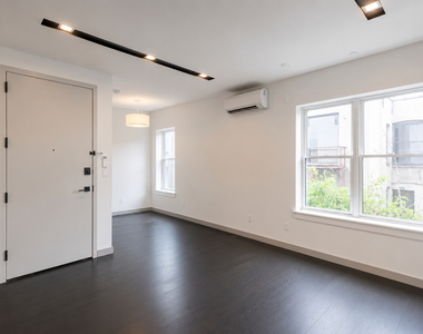 227 Winthrop Street - Photo Thumbnail 2