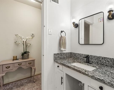 3417 Westcliff Road S - Photo Thumbnail 28