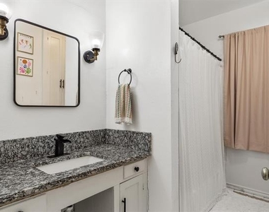3417 Westcliff Road S - Photo Thumbnail 27