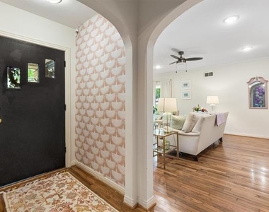 3417 Westcliff Road S - Photo Thumbnail 7