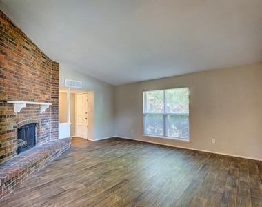 7801 Summerglen Road - Photo Thumbnail 31