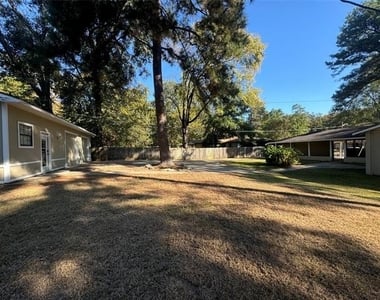 9434 Palmetto Lane - Photo Thumbnail 2