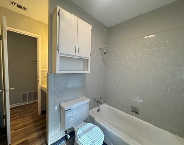 9434 Palmetto Lane - Photo Thumbnail 12