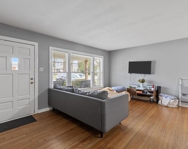 4228 Winfield Avenue - Photo Thumbnail 4