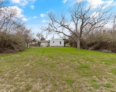 4228 Winfield Avenue - Photo Thumbnail 21
