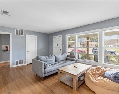 4228 Winfield Avenue - Photo Thumbnail 6