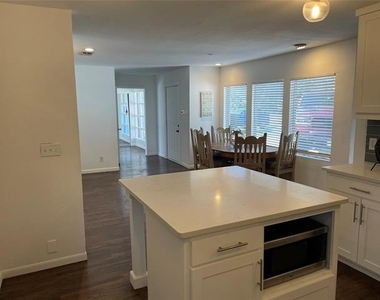 3563 South Drive - Photo Thumbnail 21
