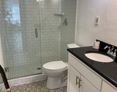 3563 South Drive - Photo Thumbnail 9