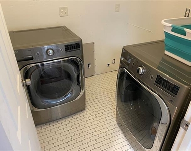 3563 South Drive - Photo Thumbnail 16