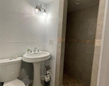 3563 South Drive - Photo Thumbnail 13