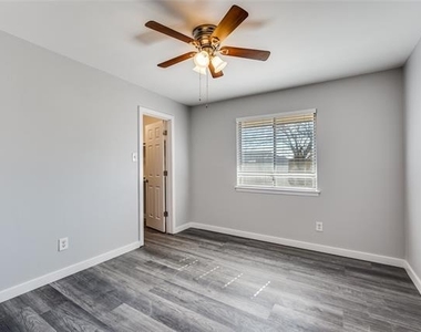 5725 Harvest Hill Road - Photo Thumbnail 7