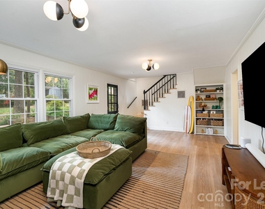 3524 Donovan Place - Photo Thumbnail 7