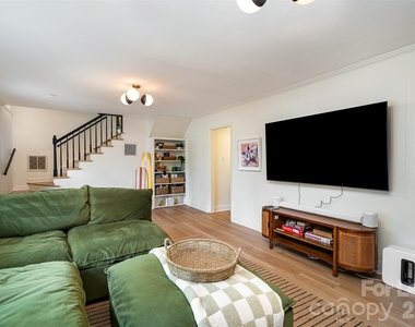 3524 Donovan Place - Photo Thumbnail 8