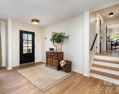 3524 Donovan Place - Photo Thumbnail 5
