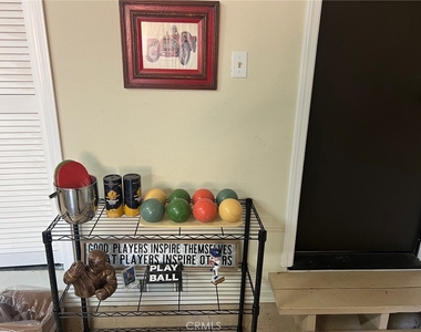145 Pinon Place - Photo Thumbnail 9
