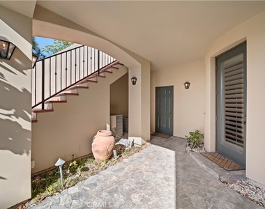 142 Sidney Bay Drive - Photo Thumbnail 32