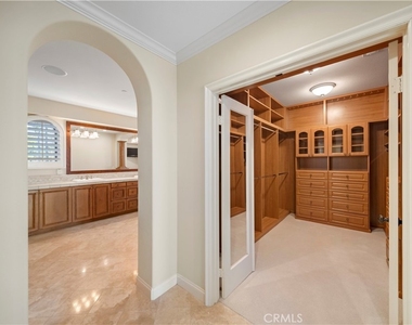 142 Sidney Bay Drive - Photo Thumbnail 20
