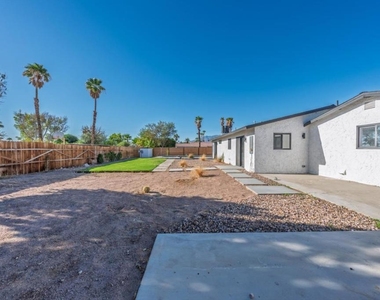 2600 N Chuperosa Road - Photo Thumbnail 8