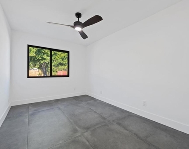 2600 N Chuperosa Road - Photo Thumbnail 22